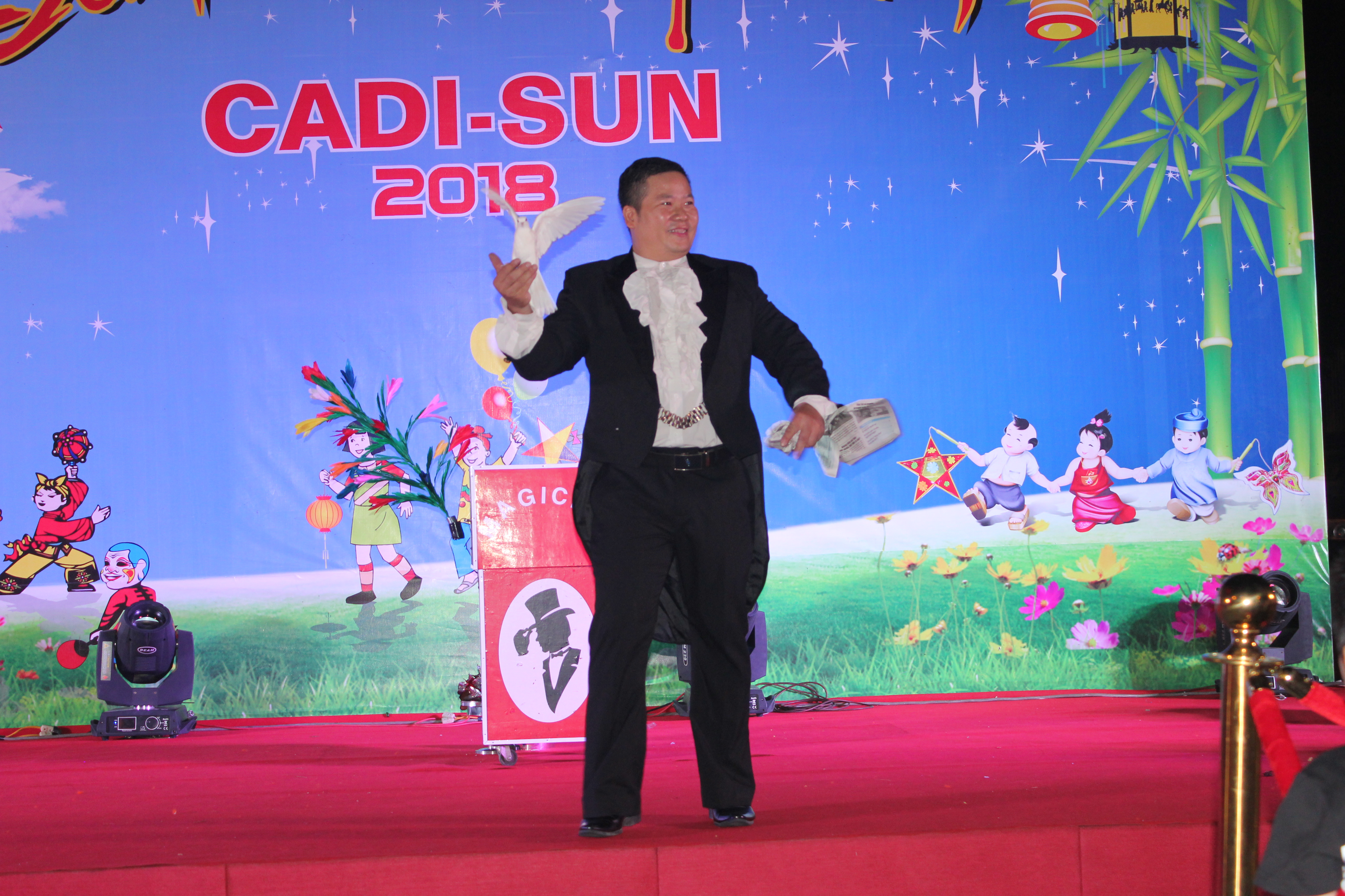 Tưng bừng "Đêm hội trăng rằm" tại CADI-SUN